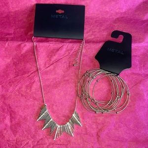 Metal Gold Necklace and Gold string bracelet set NWT
